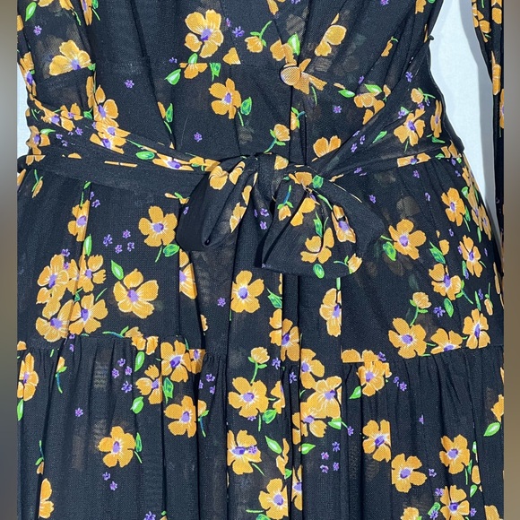 Cabi Wrap Dress Floral Pattern Black Style #5945 Size Small - Picture 12 of 12